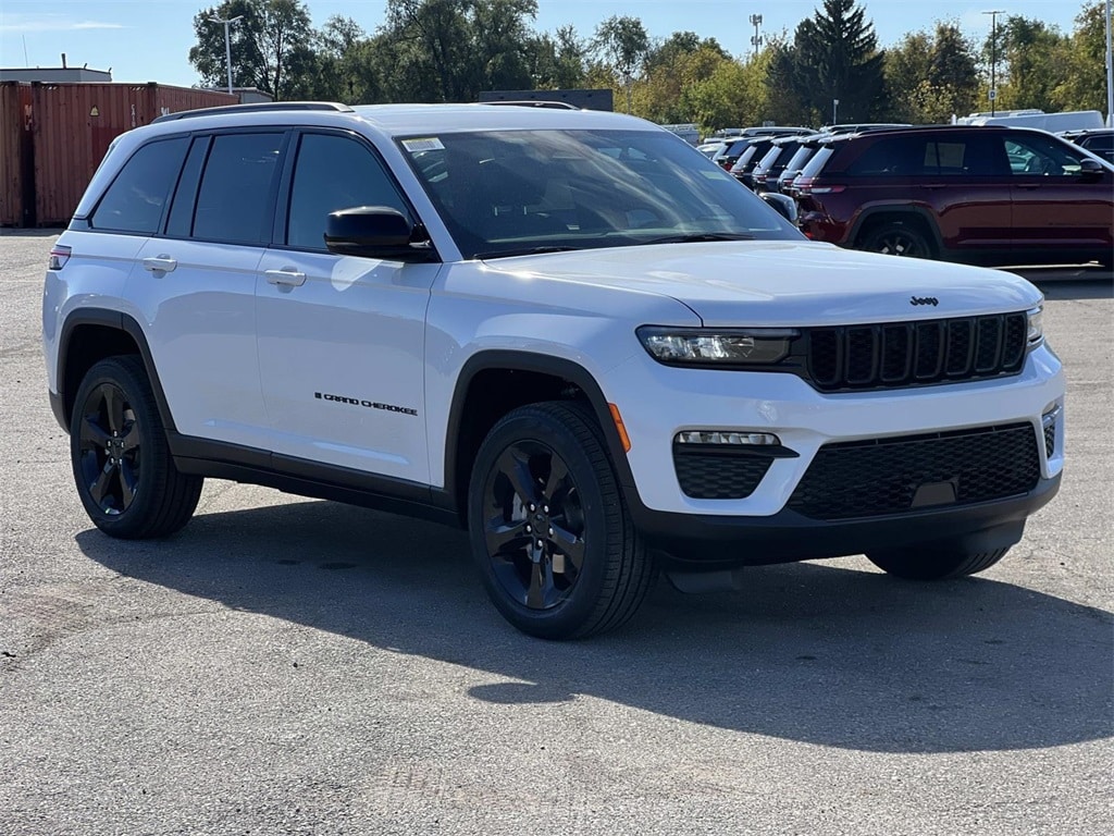 New 2025 Jeep Grand Cherokee Limited Sport Utility