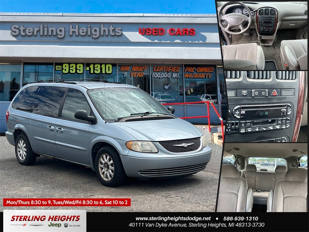 2003 Chrysler Town & Country LX