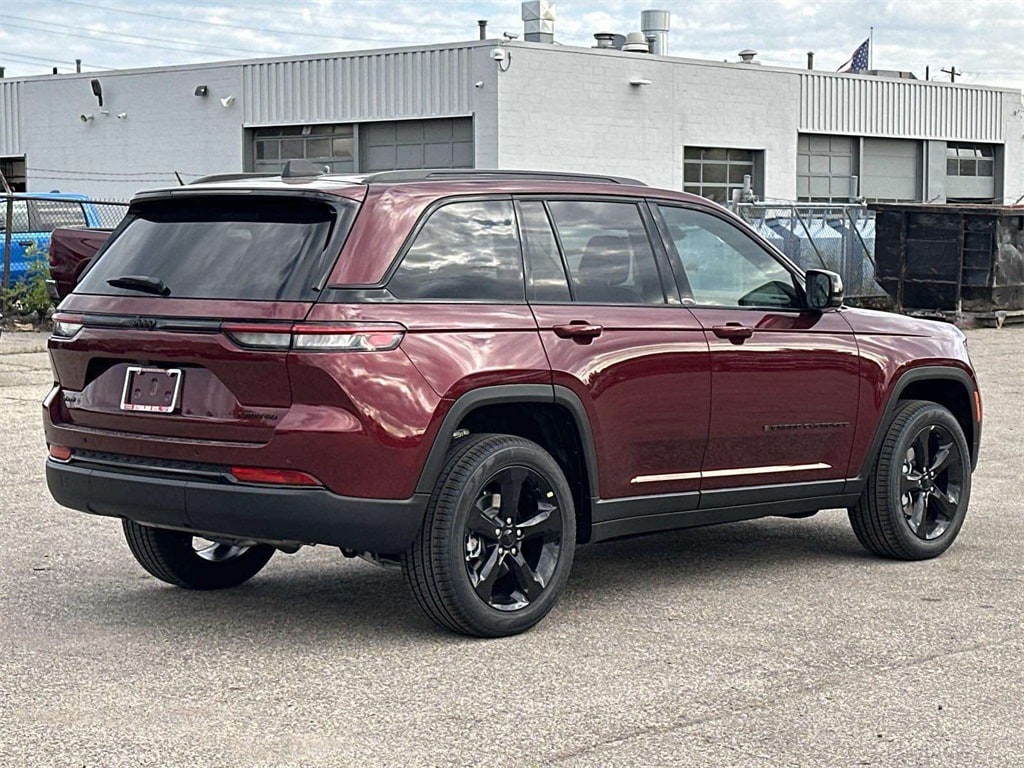 New 2025 Jeep Grand Cherokee Limited Sport Utility