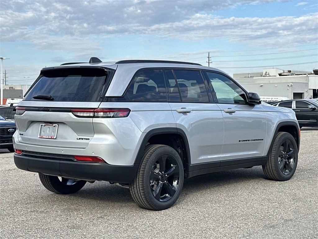 New 2025 Jeep Grand Cherokee Limited Sport Utility