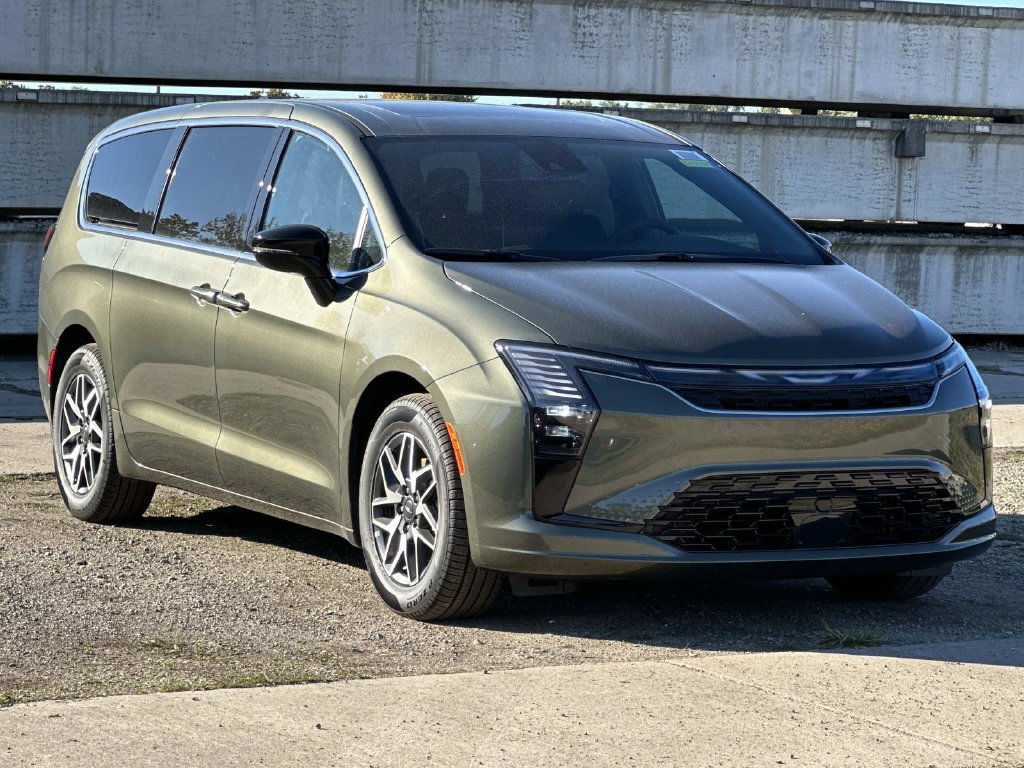2027 Chrysler Pacifica