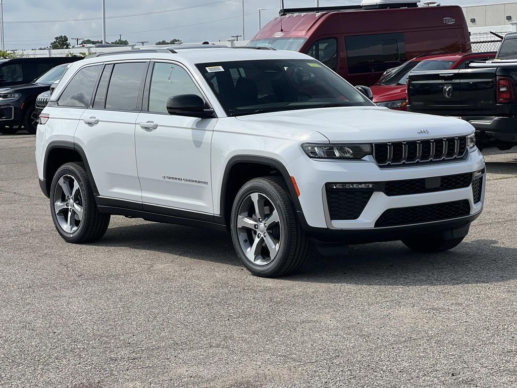 2026 Jeep Grand Cherokee Sport Utility 