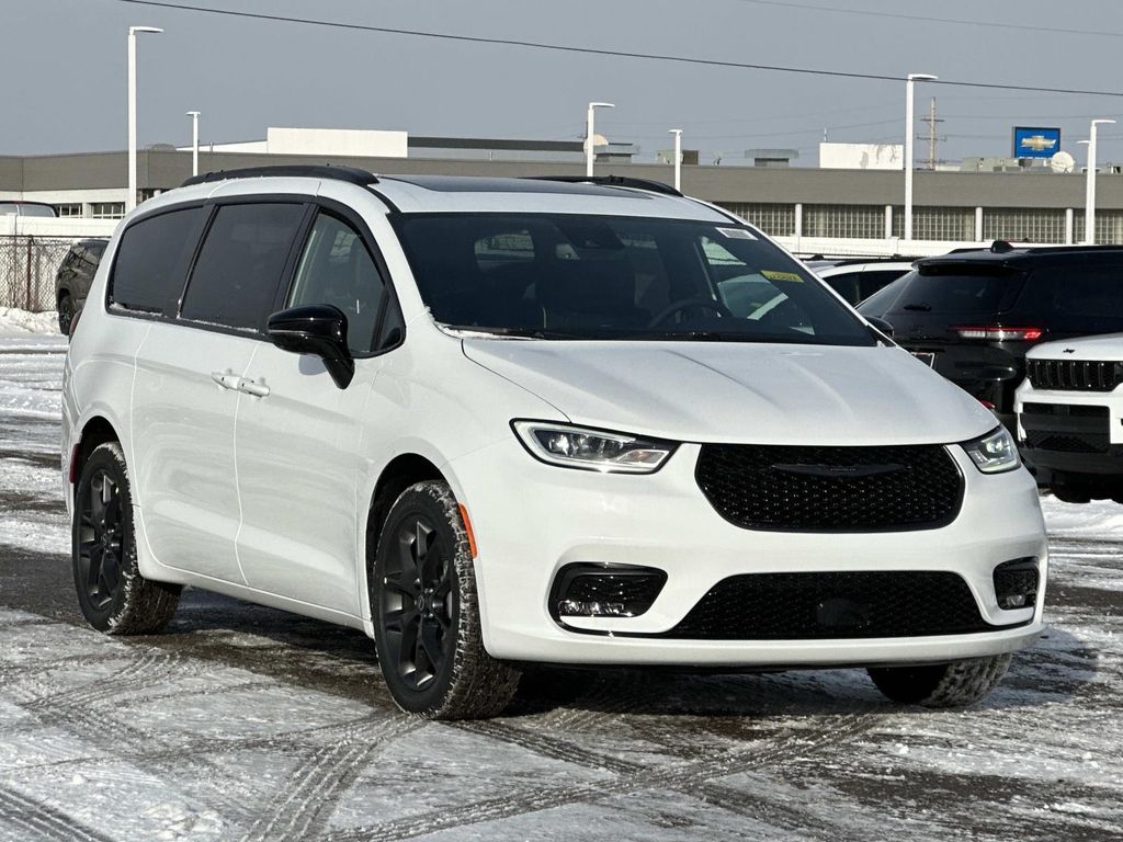 2026 Chrysler Pacifica Limited