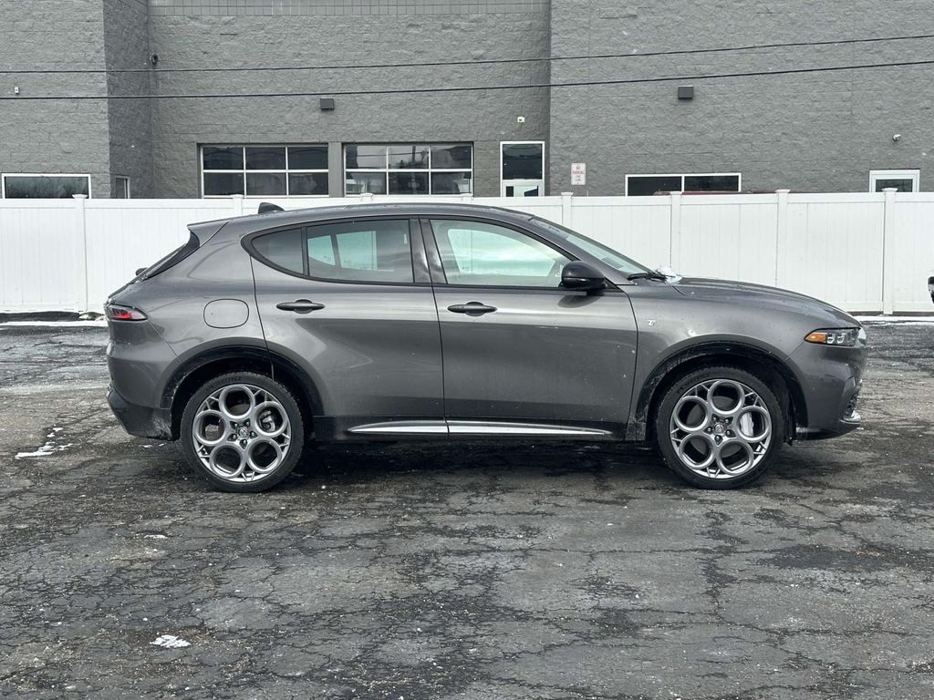 Used 2024 Alfa Romeo Tonale Ti SUV