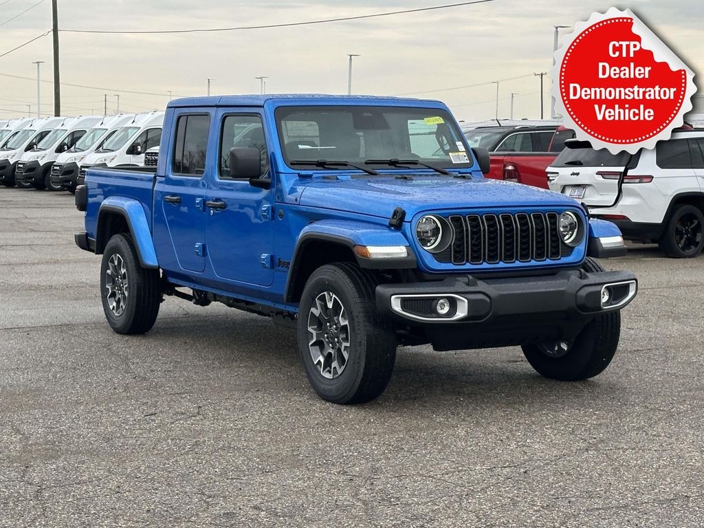 New 2026 Jeep Gladiator Sport Pickup