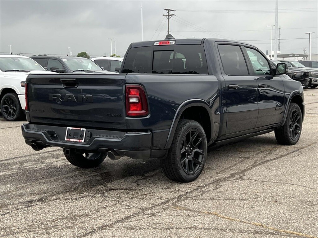 2026 Ram 1500 Laramie photo 3