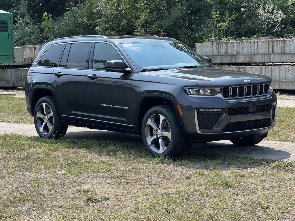 New 2026 Jeep Grand Cherokee Limited Sport Utility