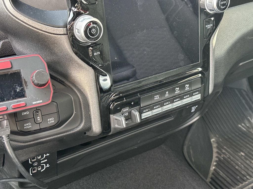 2026 RAM 3500 Tradesman - Photo 12
