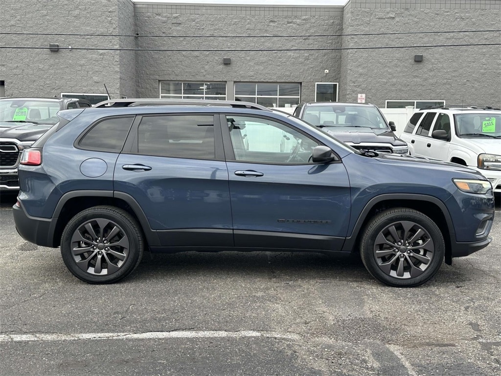 Used 2021 Jeep Cherokee Latitude Lux SUV