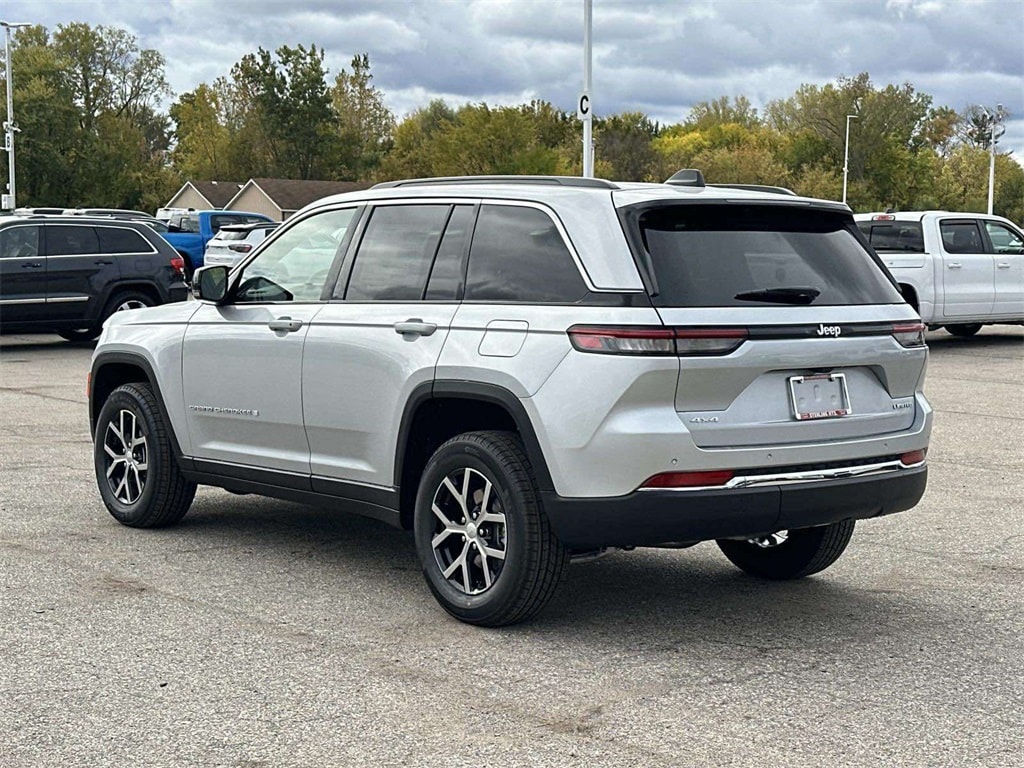 New 2025 Jeep Grand Cherokee Limited Sport Utility