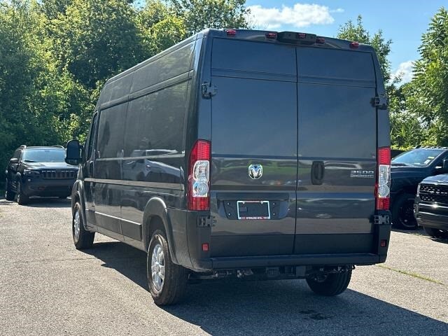 2025 Ram ProMaster 2500 photo 4