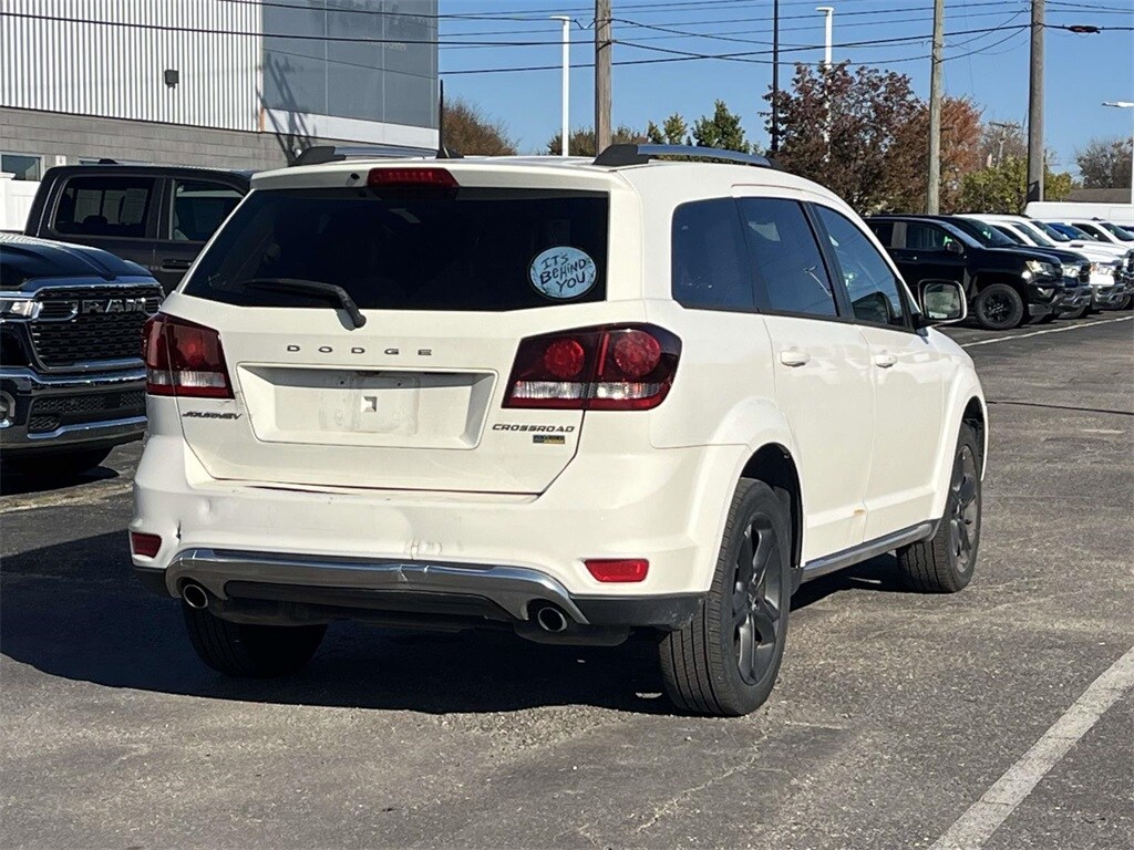 2019 Dodge Journey Crossroad photo 3
