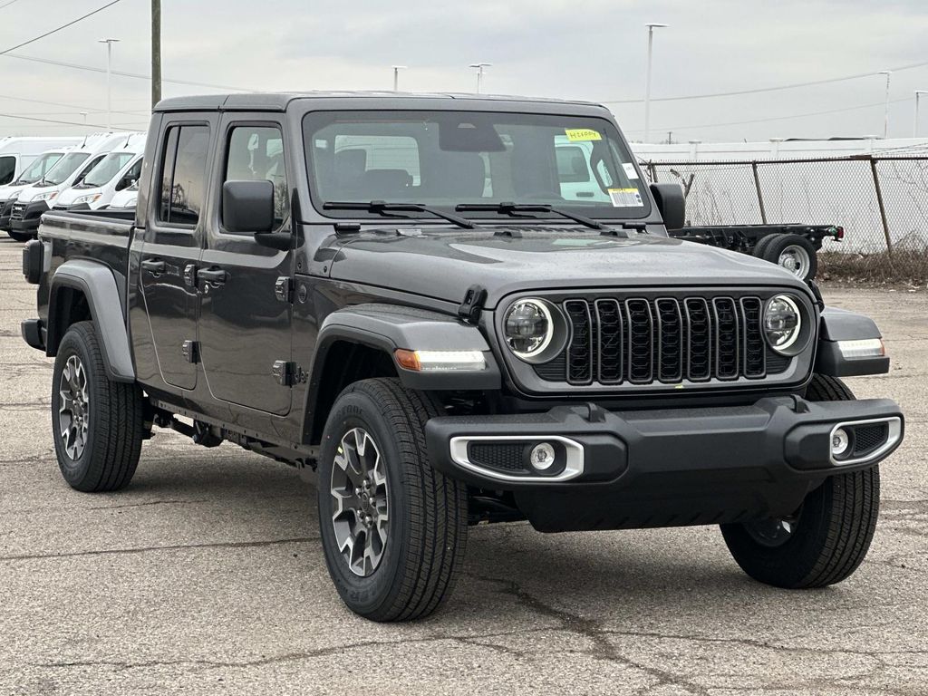 2026 Jeep Gladiator Pickup 