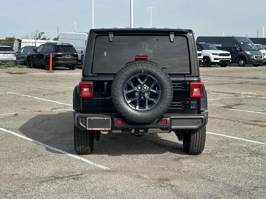 New 2026 Jeep Wrangler Sport Sport Utility