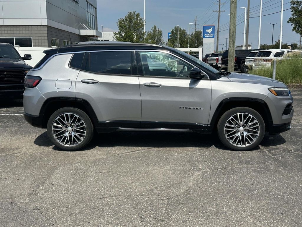 Used 2024 Jeep Compass