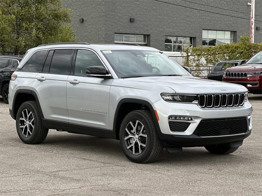 New 2025 Jeep Grand Cherokee Limited Sport Utility