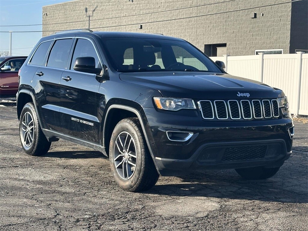 Used 2018 Jeep Grand Cherokee Laredo E SUV