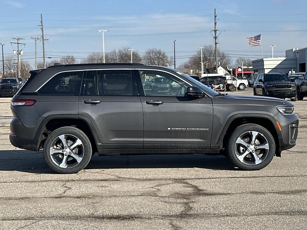 New 2026 Jeep Grand Cherokee Limited Sport Utility
