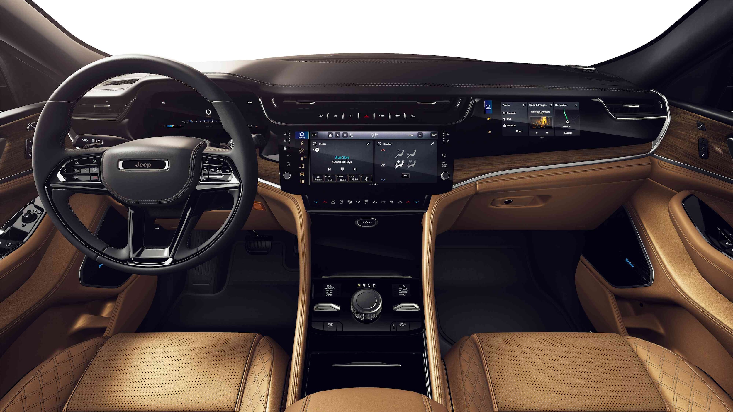Interior design and technology of Jeep Grand Cherokee
