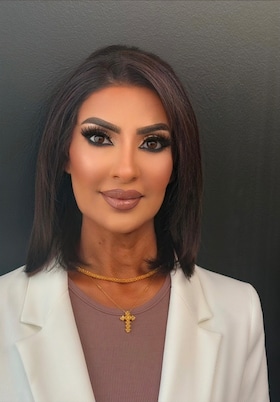 Staff member Lydia Kassab from 2b7a5a668ee6