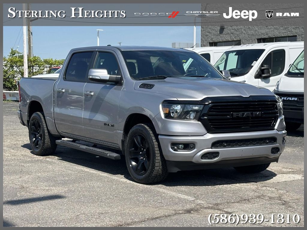 2020 RAM 1500 Big Horn/Lone Star 4x4 Crew Cab 5'7's photo