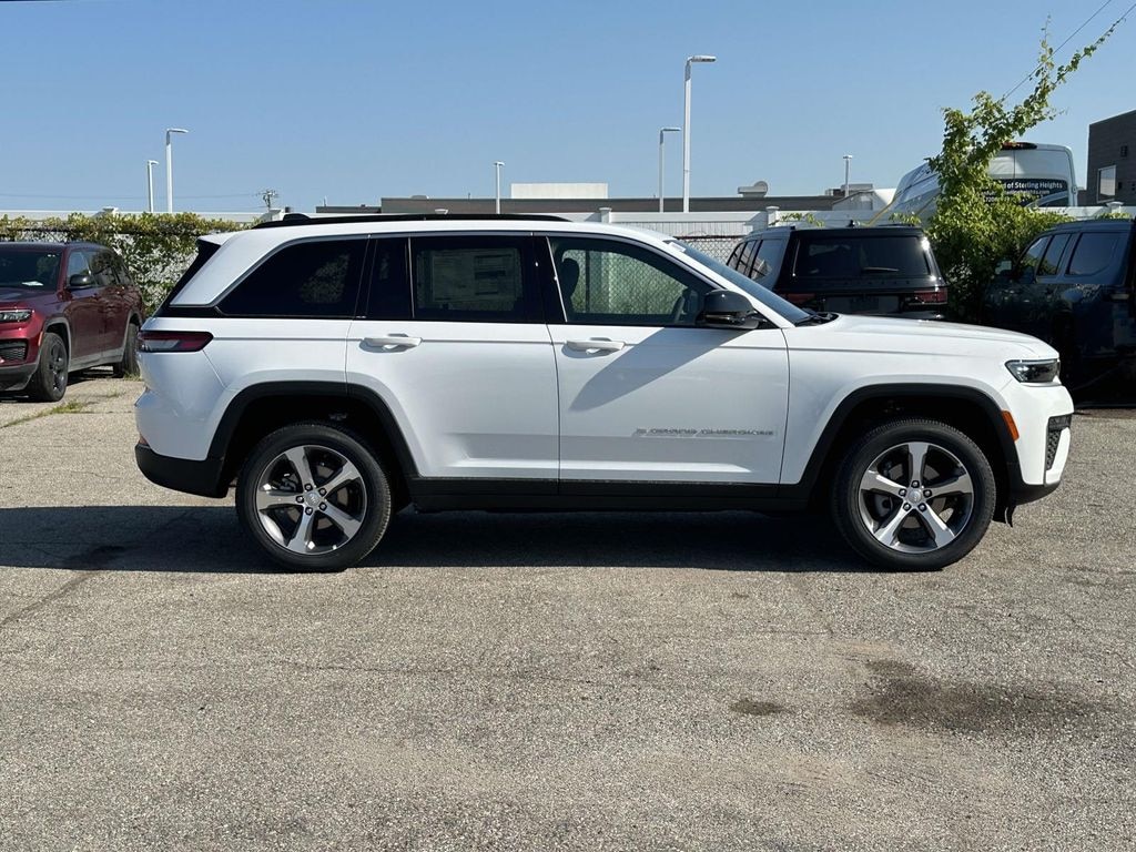 New 2026 Jeep Grand Cherokee Limited Sport Utility