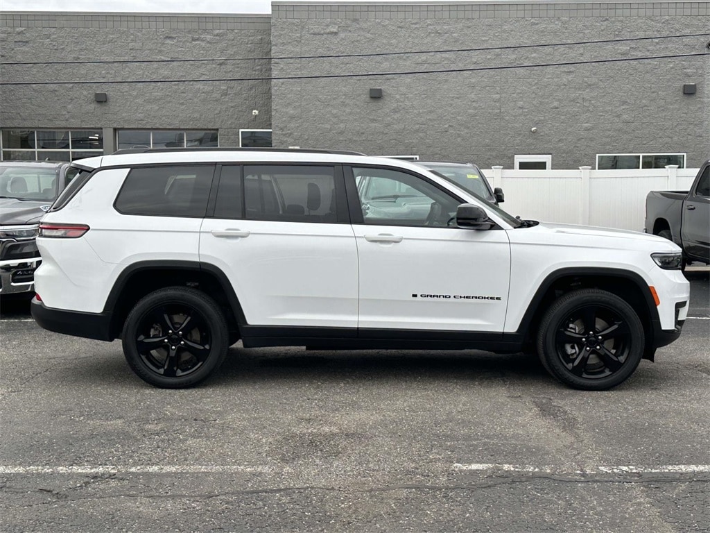 Certified 2023 Jeep Grand Cherokee L Altitude SUV