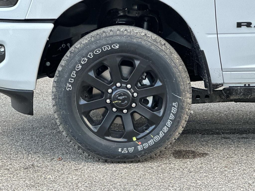 2026 RAM 2500 Laramie - Photo 8