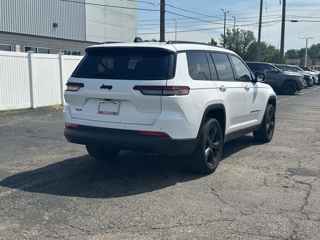 Used 2023 Jeep Grand Cherokee L