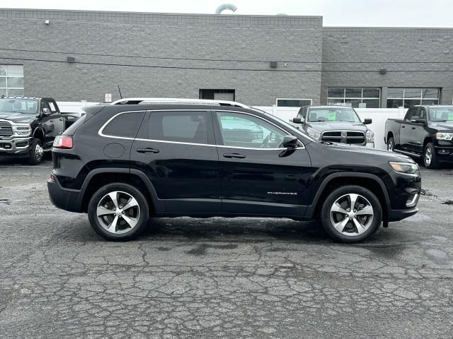 Used 2021 Jeep Cherokee Limited with VIN 1C4PJMDX1MD241235 for sale in Sterling Heights, MI