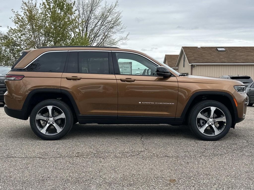 New 2026 Jeep Grand Cherokee Limited Sport Utility