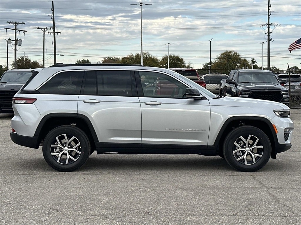 New 2025 Jeep Grand Cherokee Limited Sport Utility