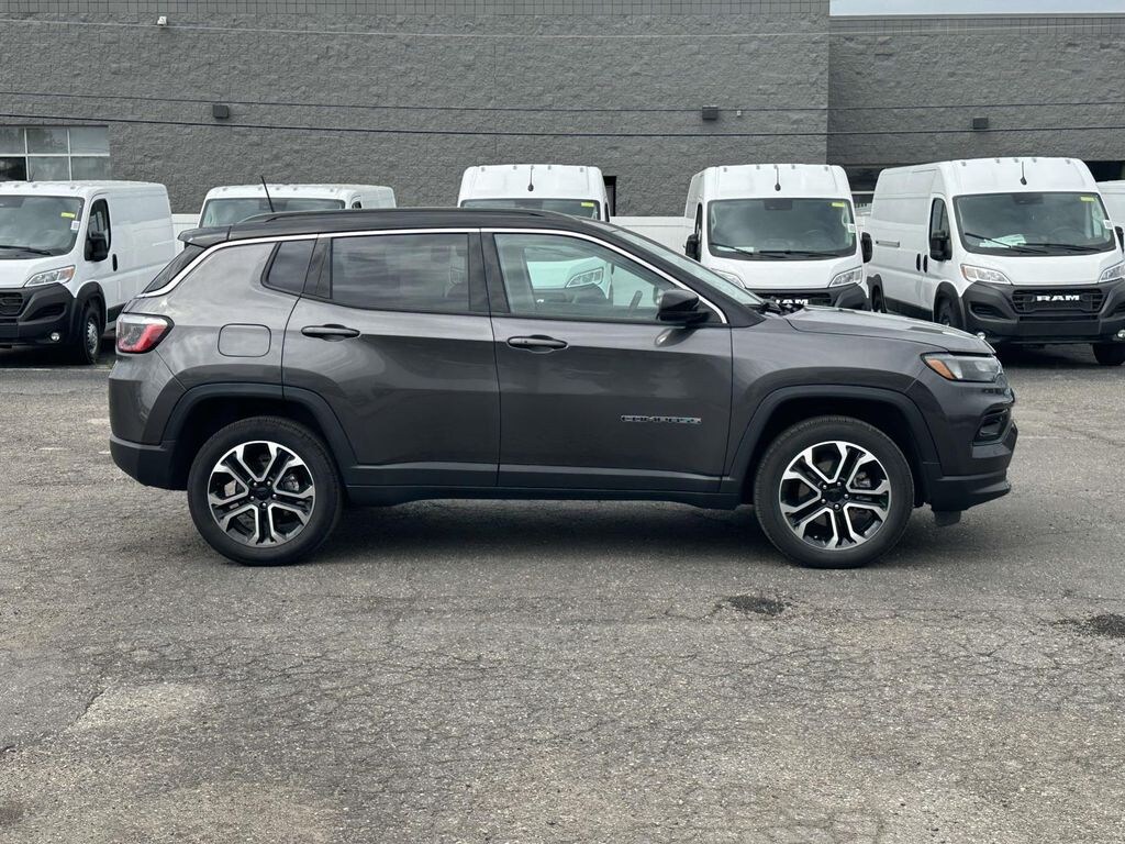 Used 2022 Jeep Compass