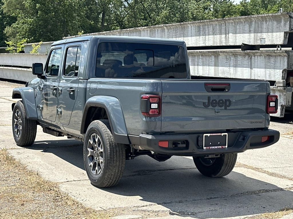 New 2026 Jeep Gladiator Sport Pickup
