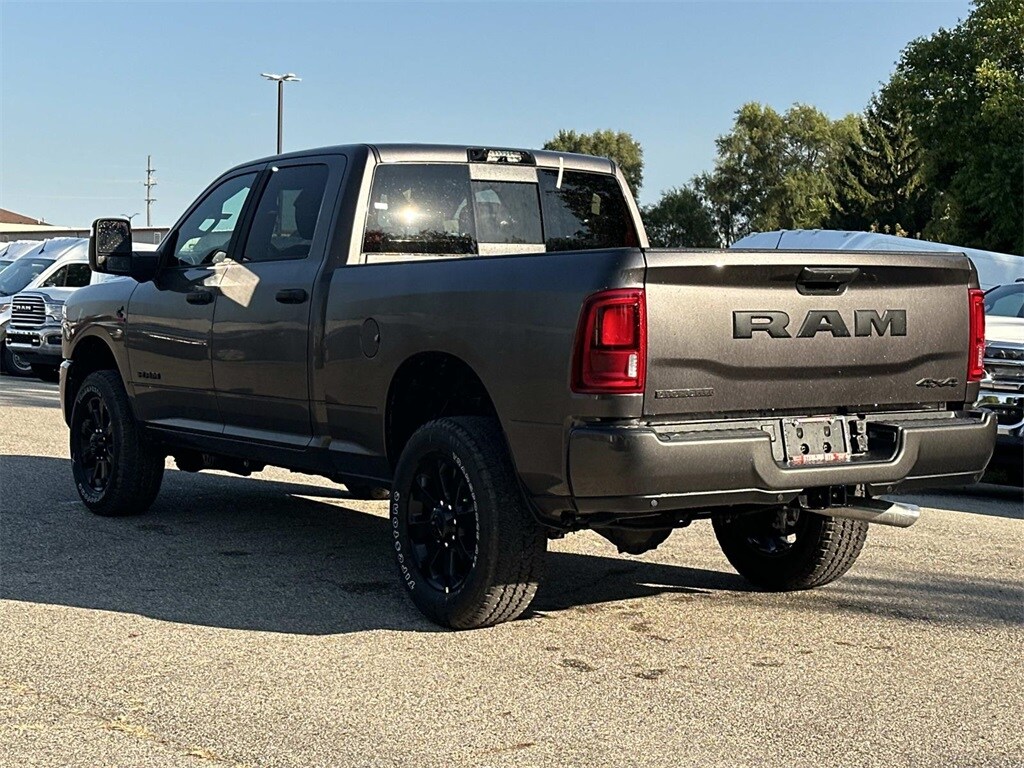 2026 Ram 2500 Big Horn photo 4