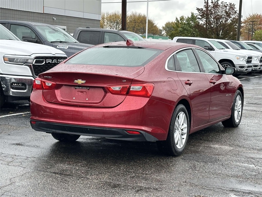 Used 2017 Chevrolet Malibu LT Sedan