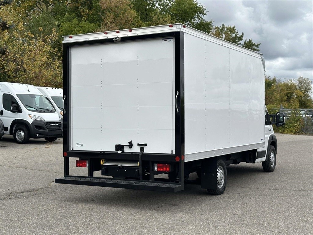 2025 Ram 3500 photo 3