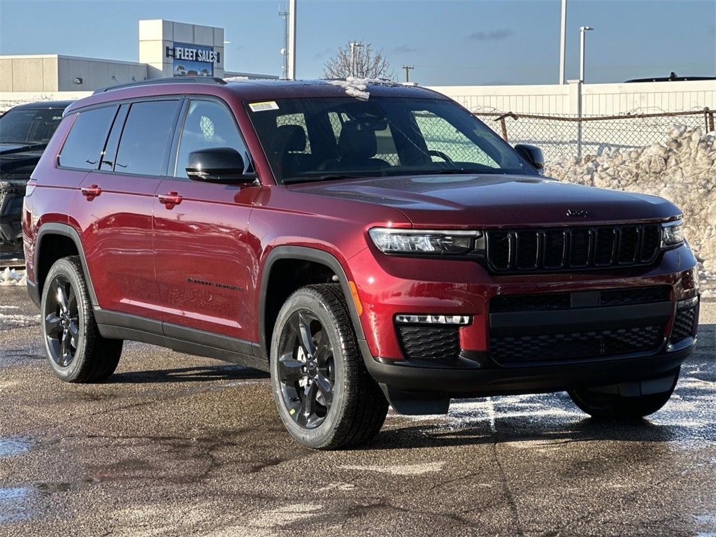 2025 Jeep Grand Cherokee L Limited's photo