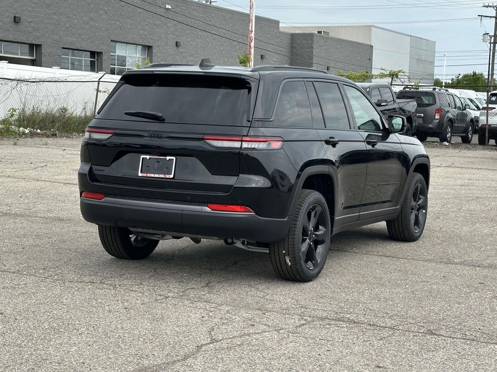 New 2026 Jeep Grand Cherokee Limited Sport Utility