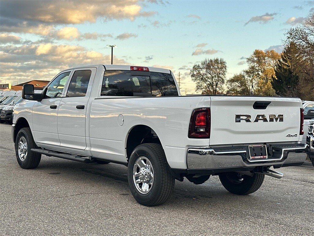 2026 Ram 3500 Tradesman photo 4
