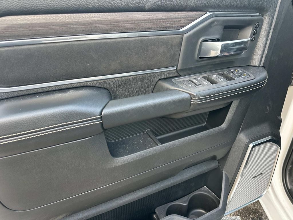 2026 RAM 2500 Laramie - Photo 13