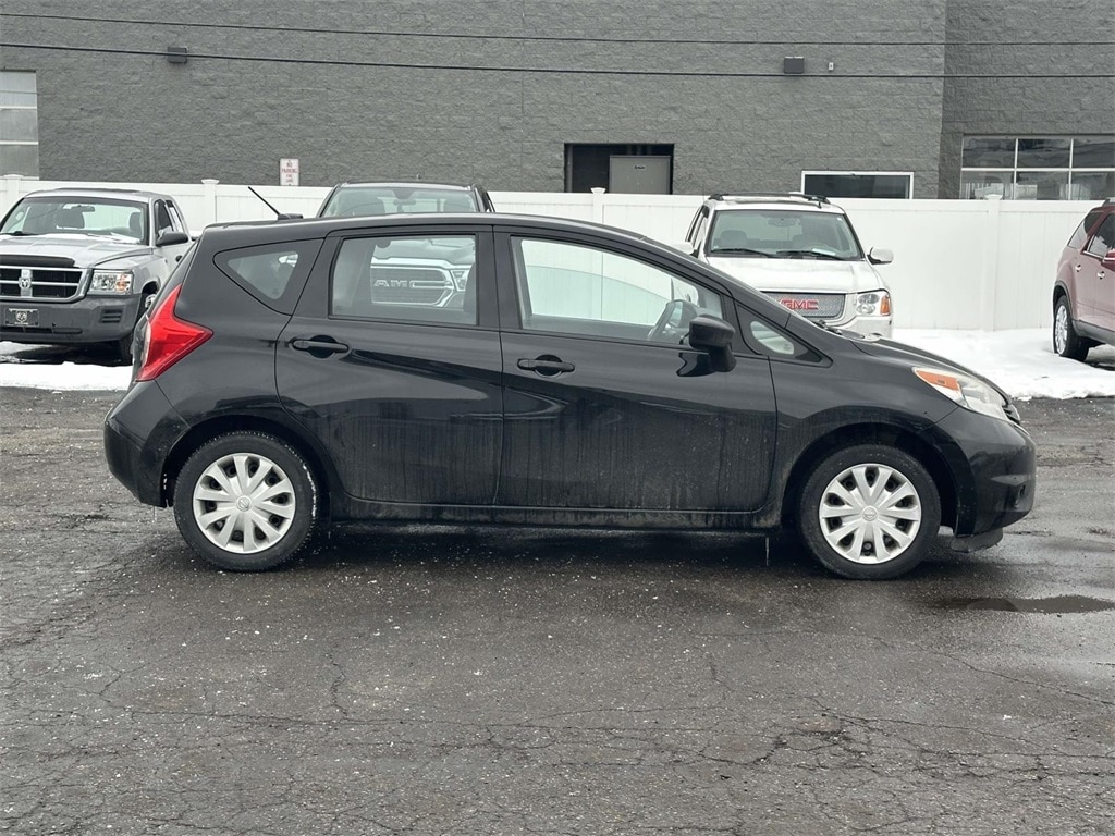 Used 2015 Nissan Versa Note SV with VIN 3N1CE2CP7FL369679 for sale in Sterling Heights, MI