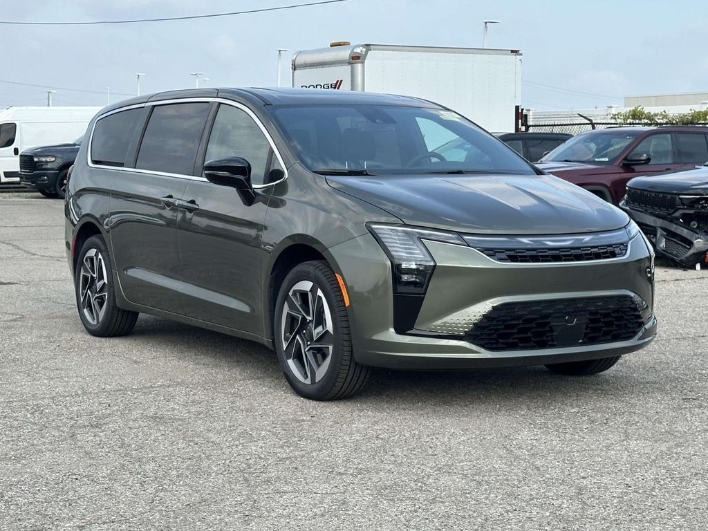 New 2027 Chrysler Pacifica Limited Passenger Van