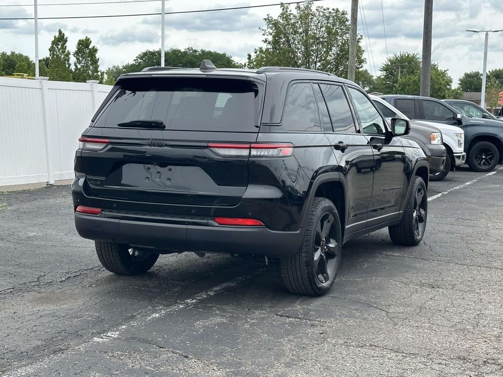 Used 2024 Jeep Grand Cherokee