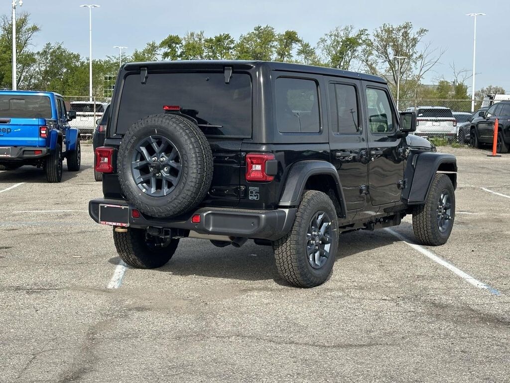 New 2026 Jeep Wrangler Sport Sport Utility