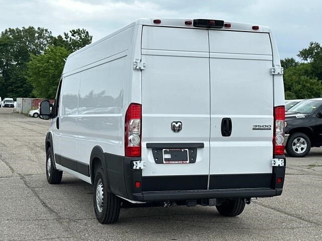 2025 Ram ProMaster 3500 photo 3