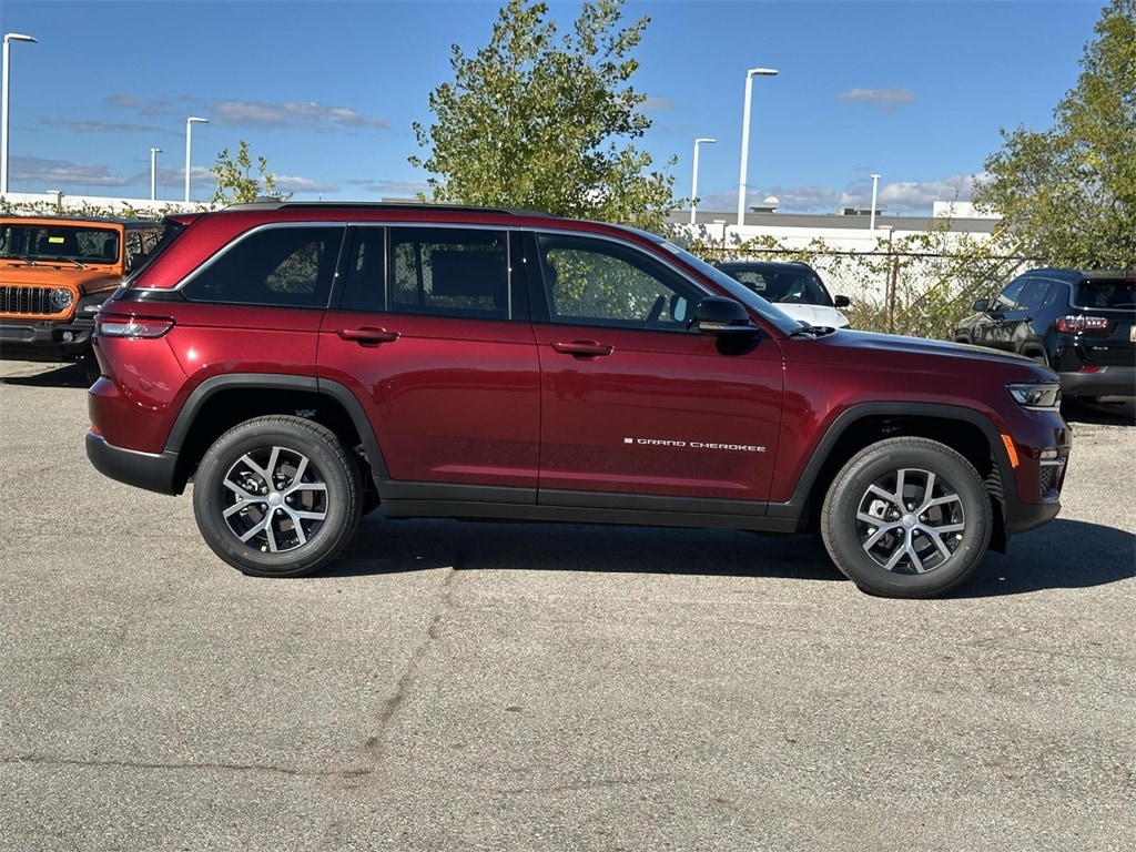 New 2025 Jeep Grand Cherokee Limited Sport Utility