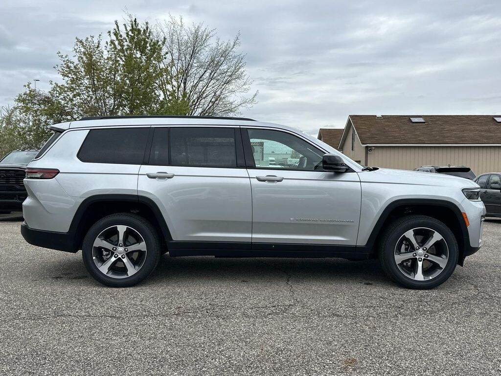 New 2026 Jeep Grand Cherokee L Limited Sport Utility
