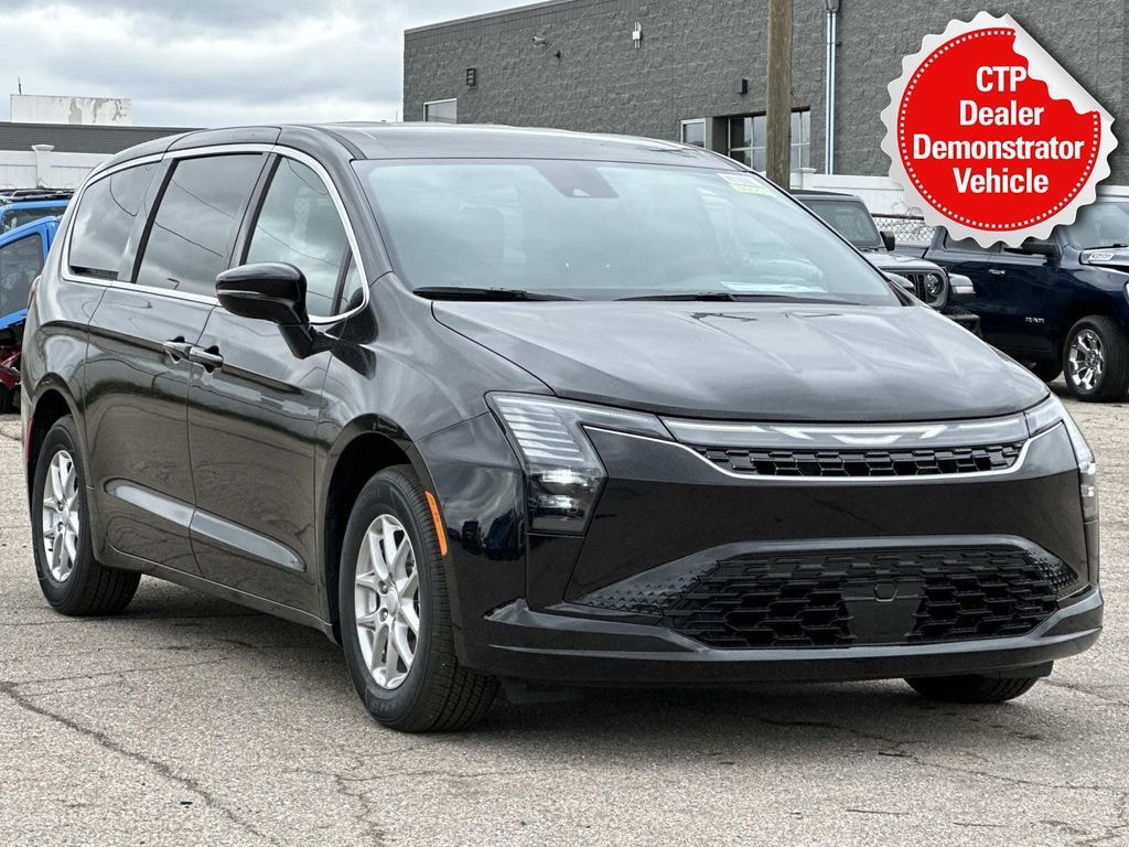 New 2027 Chrysler Pacifica Select Passenger Van