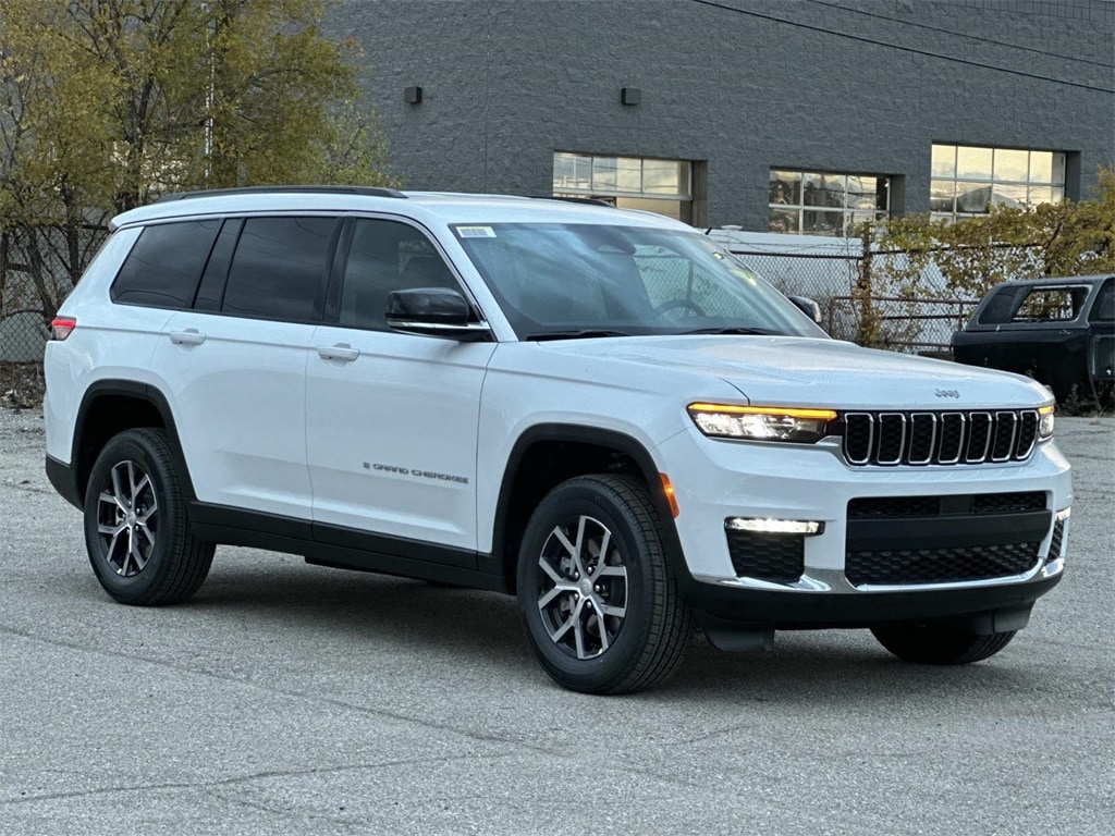 2025 Jeep Grand Cherokee L Limited's photo